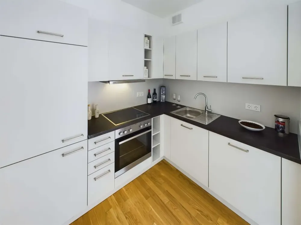 For Singles + Couples: Modern 2-Room Apartment with Open Kitchen + Balcony in Popular Location | MaryAnn