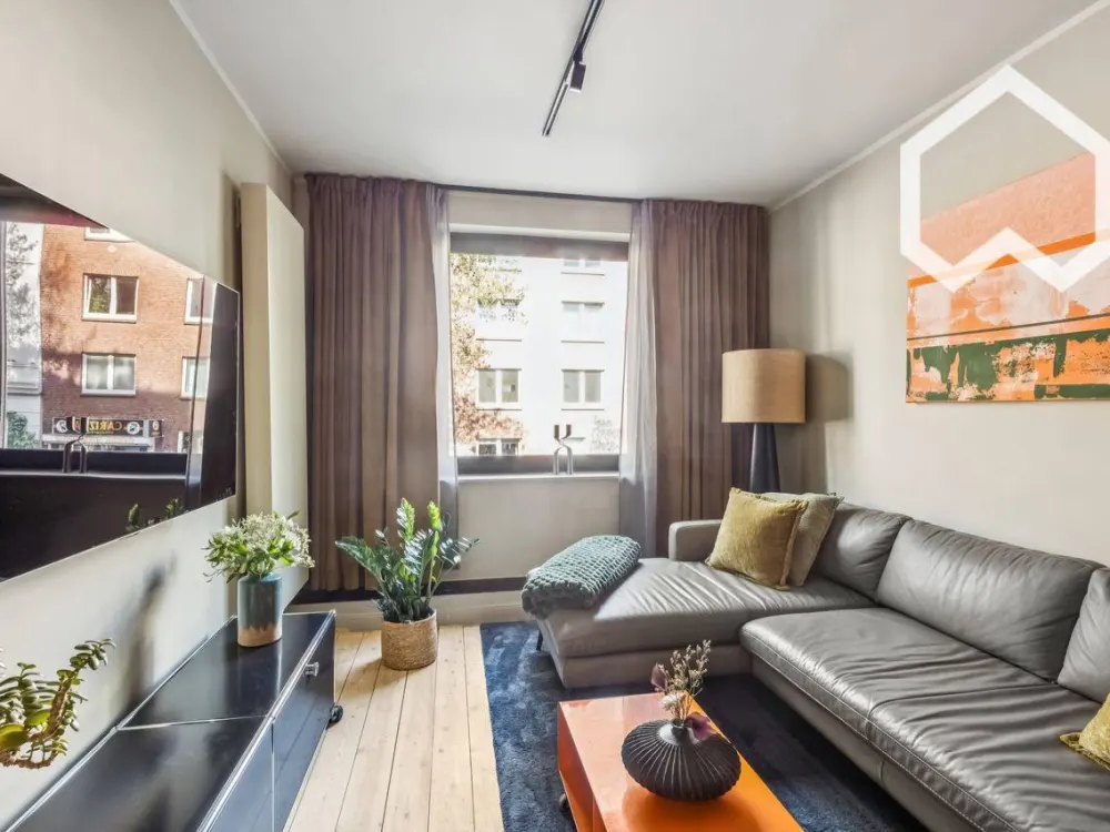 Luxuriously Furnished Designer Apartment in the Heart of Schanzenviertel