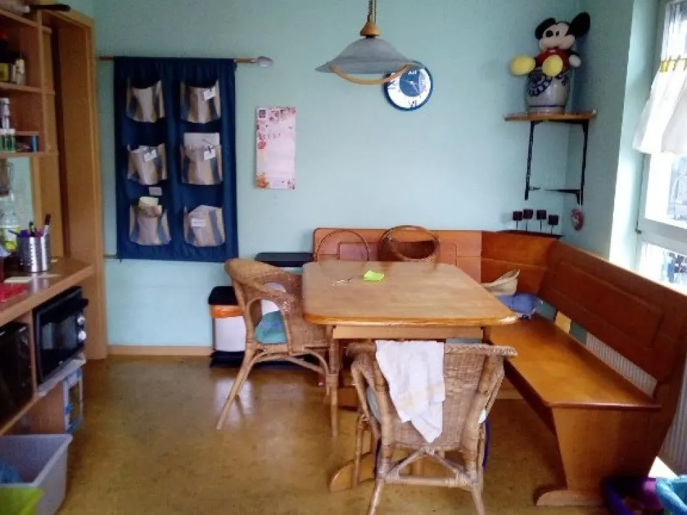 Furnished Room in 5-Person Shared Apartment on the Outskirts of Karlsruhe
