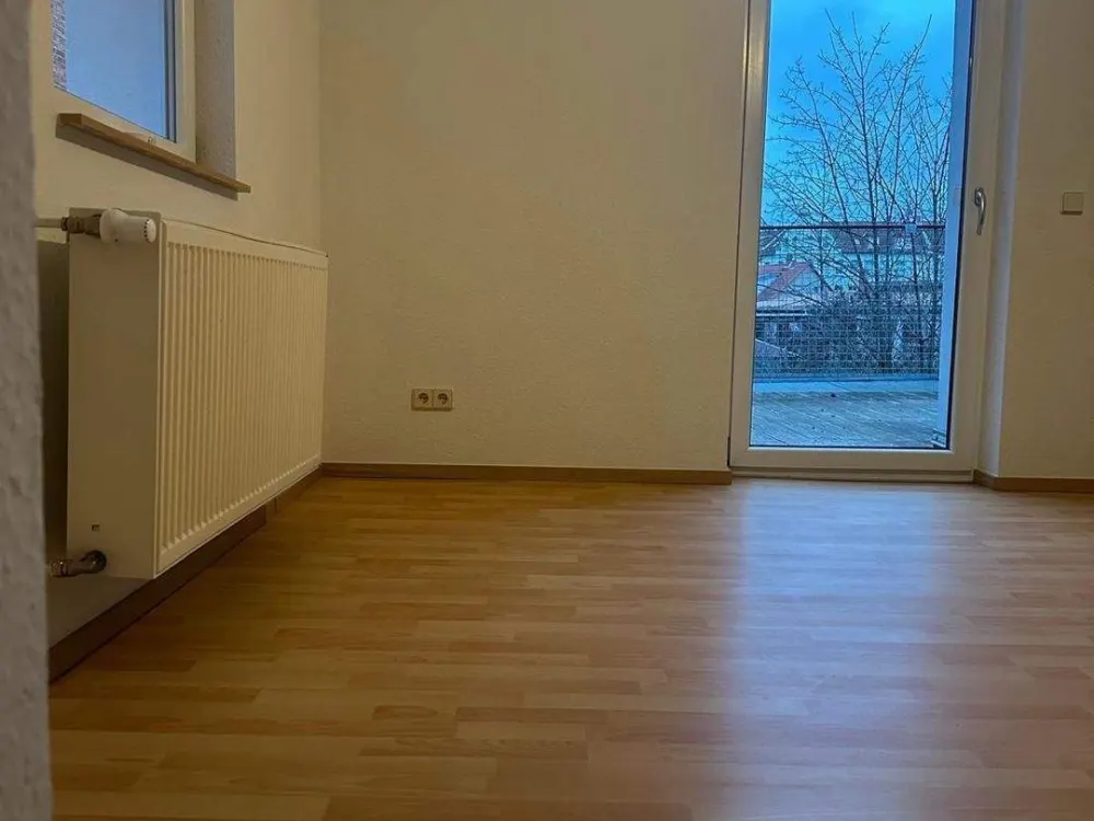 Cute 1-room apartment with large terrace, wood stove and fitted kitchen