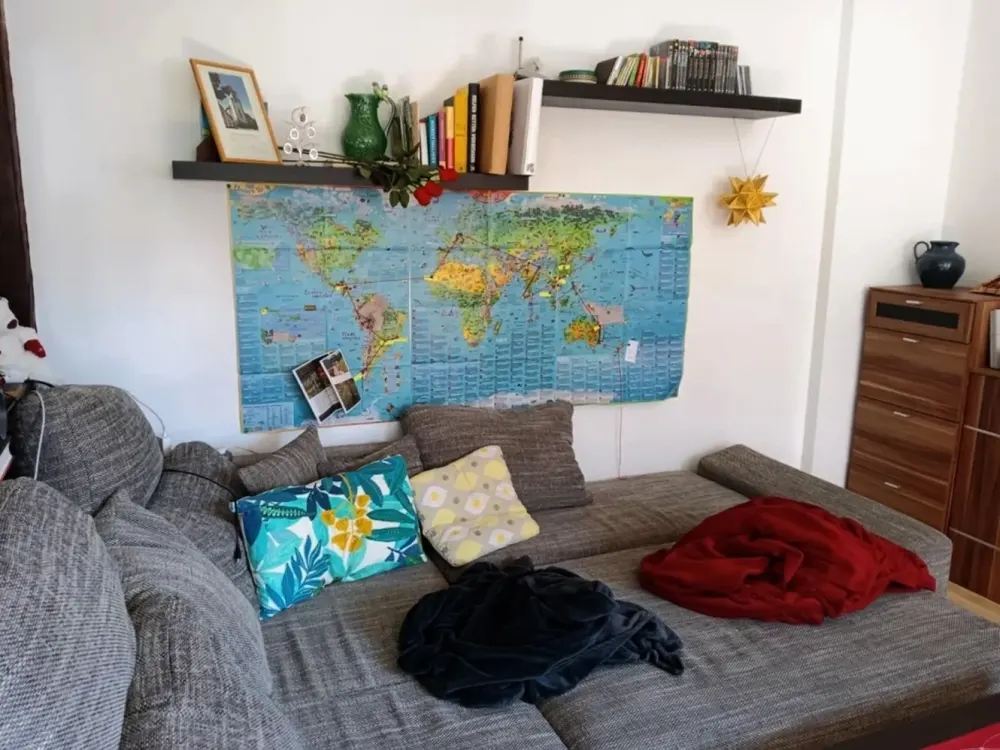 Spacious Furnished 2-Room Apartment on the 2nd Floor for Rent