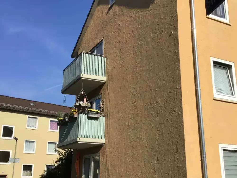 Pretty 3-Room Apartment on the 1st Floor