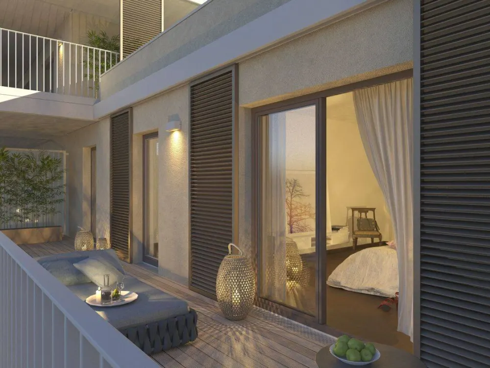 Maisonette Facing Park, Terrace & Balcony, Shower & Bathtub, Built-in Kitchen Possible