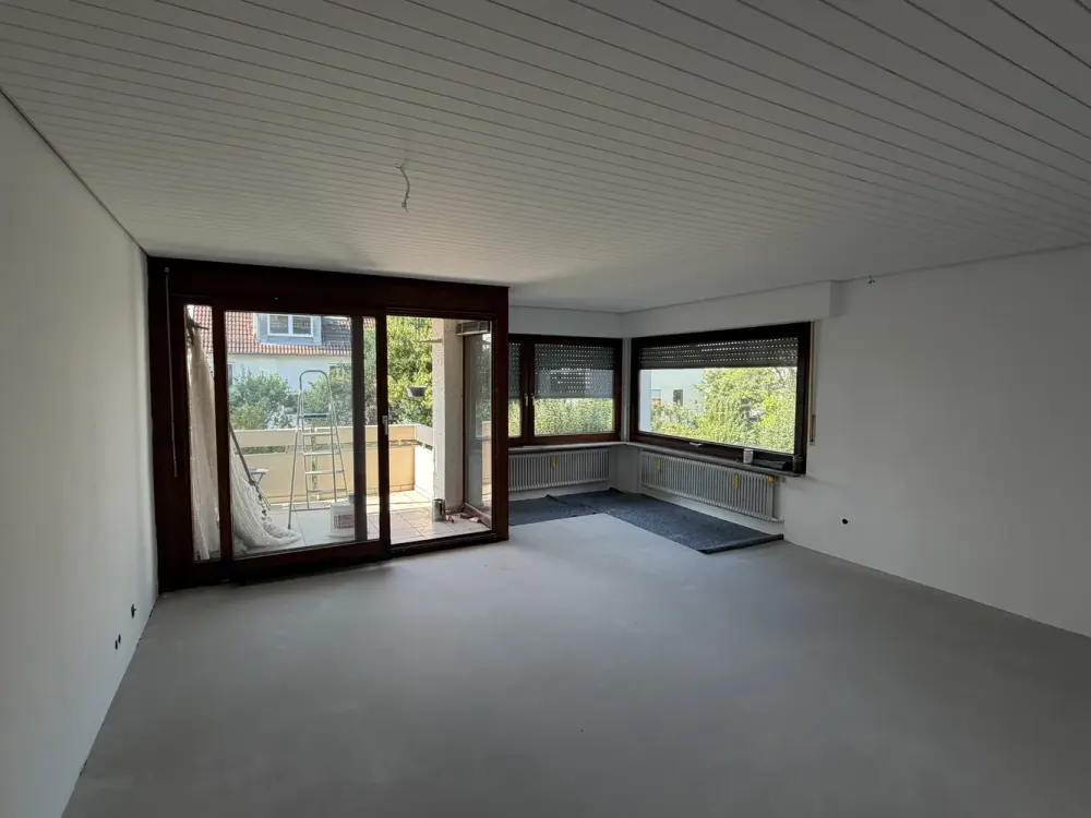 FIRST OCCUPANCY AFTER COMPLETE RENOVATION, HIGH-QUALITY, MODERN AND WITH A WELL-THOUGHT-OUT FLOOR PLAN
