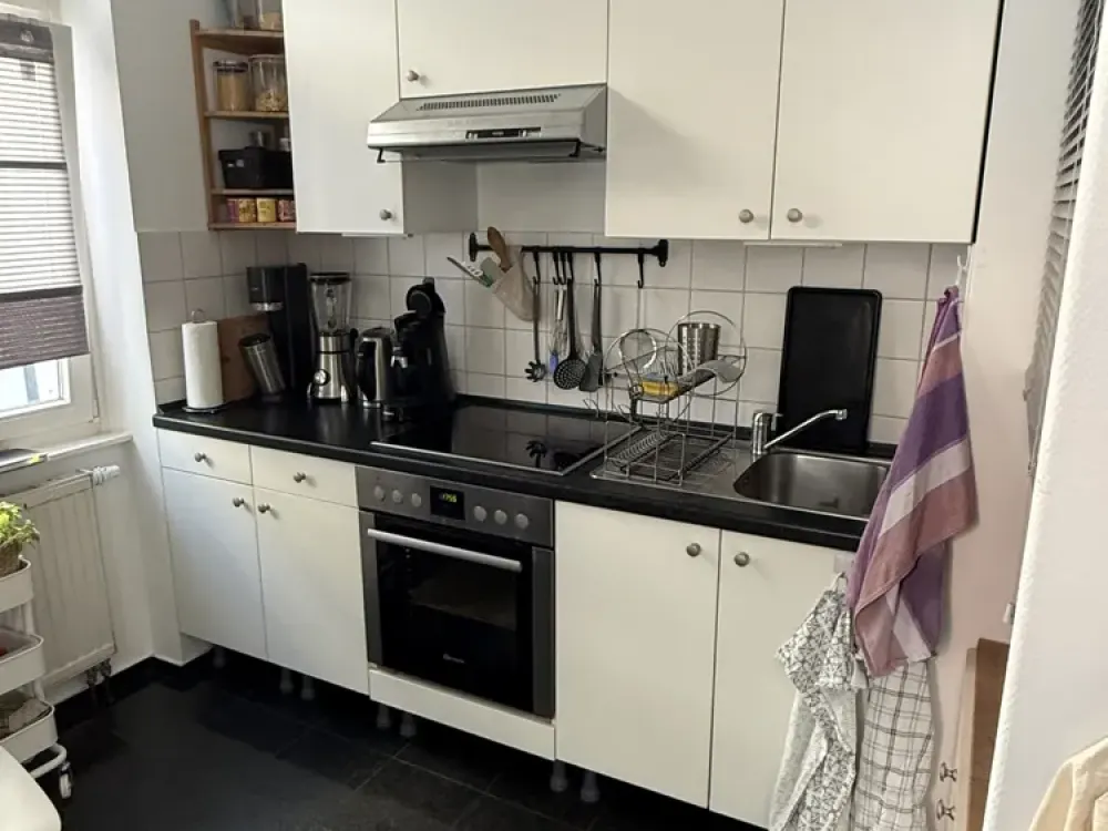 Frankfurt-Bockenheim: Beautiful 2-Room Apartment in a Central Location