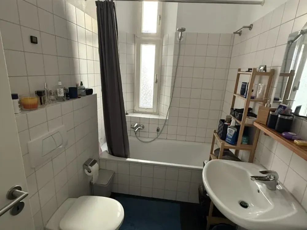 Frankfurt-Bockenheim: Beautiful 2-Room Apartment in a Central Location
