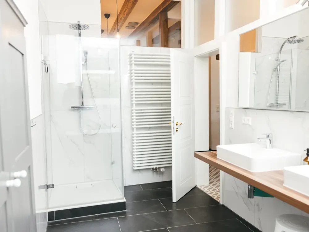 Exclusive Penthouse at Marienplatz Ravensburg, Fully Furnished with Roof Terrace & Air Conditioning