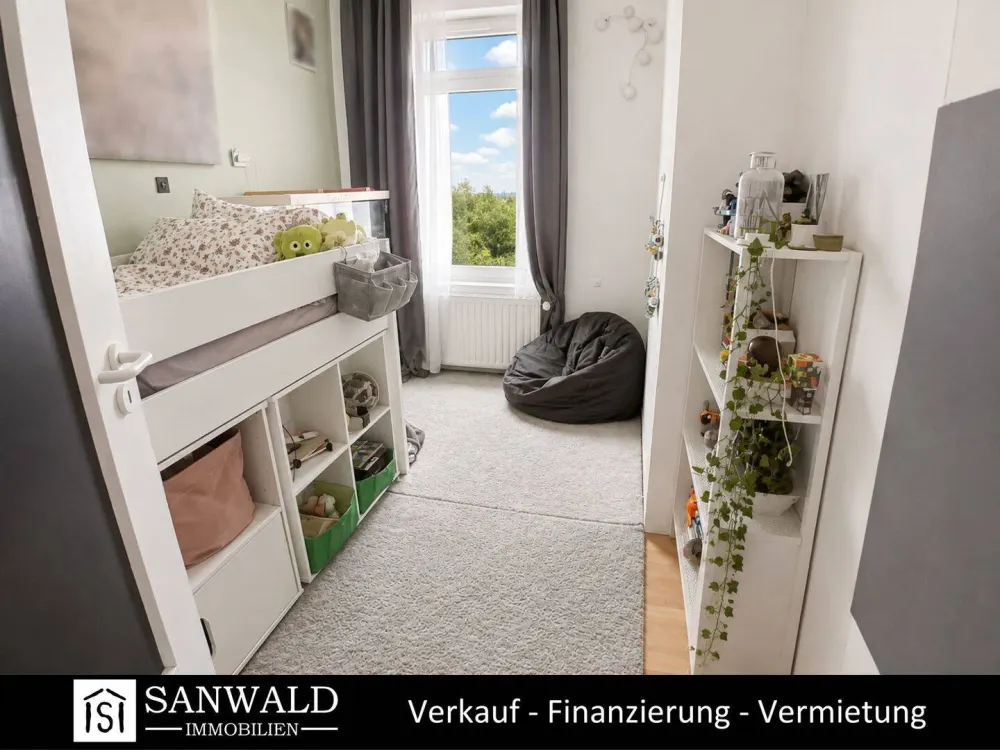 4,5-Zimmer mit Balkon in beliebter Wohnlage