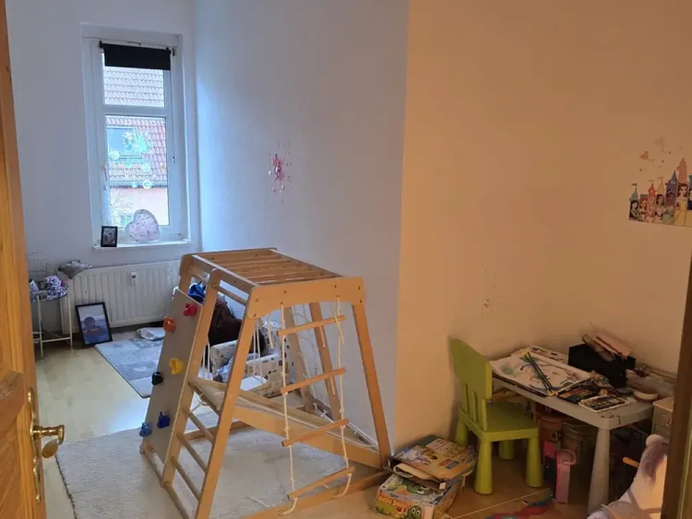 Living with Character: 3-Room Apartment in Krämpfervorstadt
