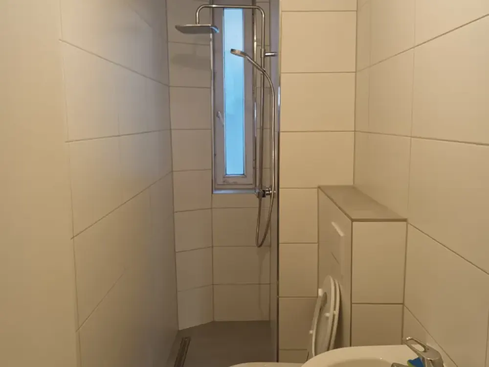 Small, tasteful 3-room ground floor apartment