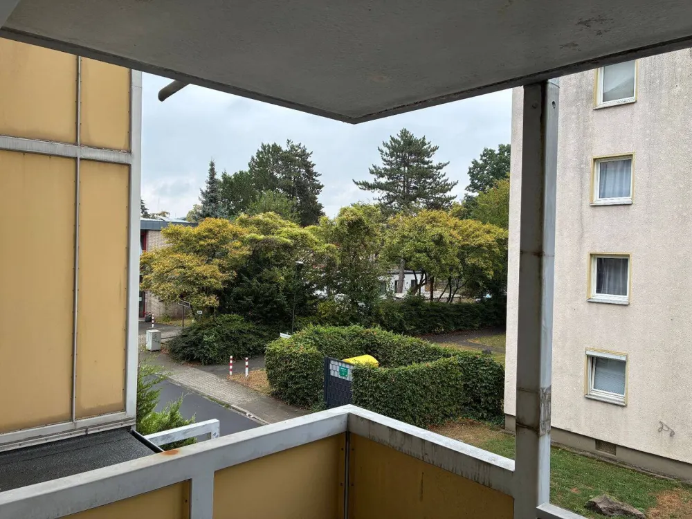 47107/109 Komplett renovierte 1-Zi.-Wohnung in Düsseldorf-Mörsenbroich!