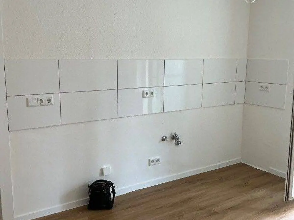 47107/109 Komplett renovierte 1-Zi.-Wohnung in Düsseldorf-Mörsenbroich!