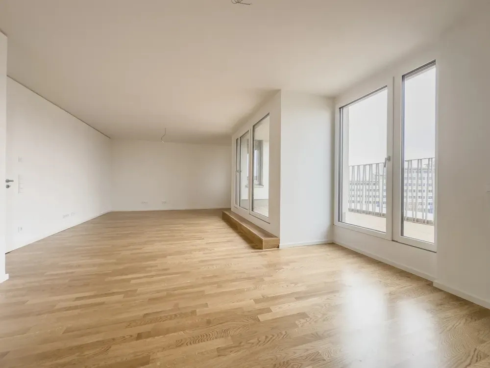 Welcome Home: Individual 5-Room Apartment