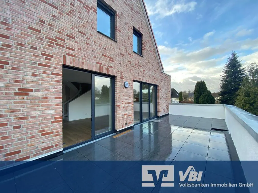 Lilienthal | Like-new, central maisonette apartment with spacious roof terrace!