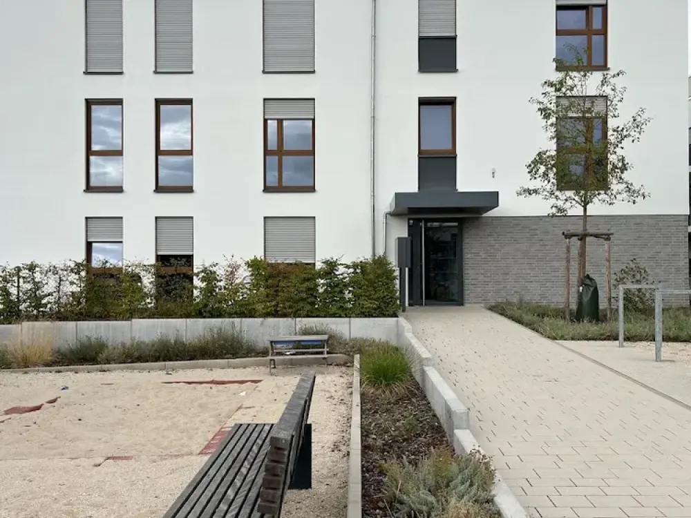 Helle Neubauwohnung in ruhiger Lage!