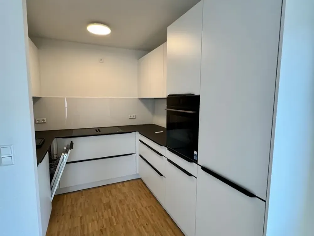Barrier-free 3-room apartment with balcony
