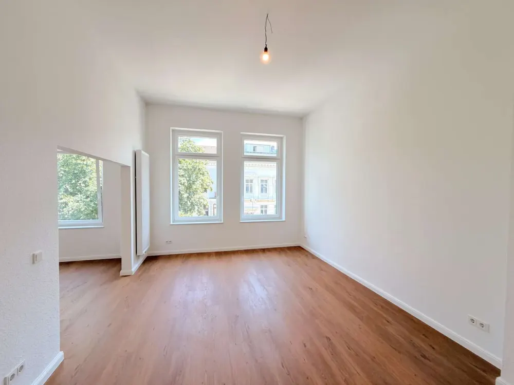 Bremen-Ostertor: First Occupancy After Renovation! Maisonette Above the Roofs of the Ostertorviertel