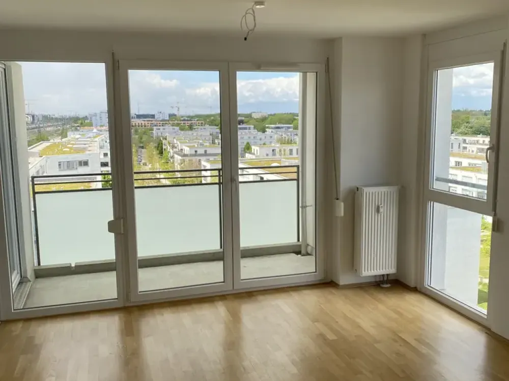 View of Hirschgarten: Bright 2-Room Apartment with Balcony