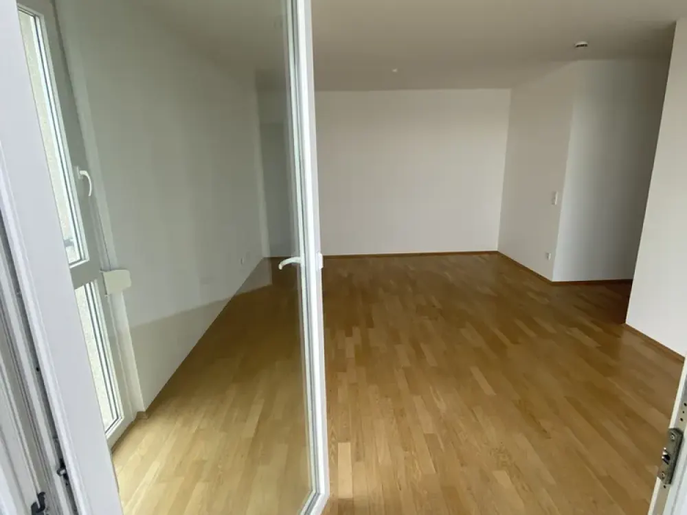 View of Hirschgarten: Bright 2-Room Apartment with Balcony