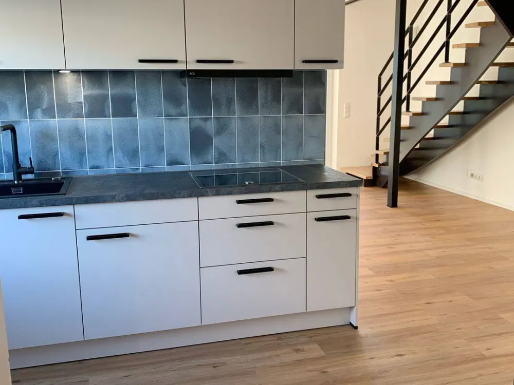 Exclusive, Renovated Maisonette Apartment in Prime Location near Memmingen - All-Inclusive Living