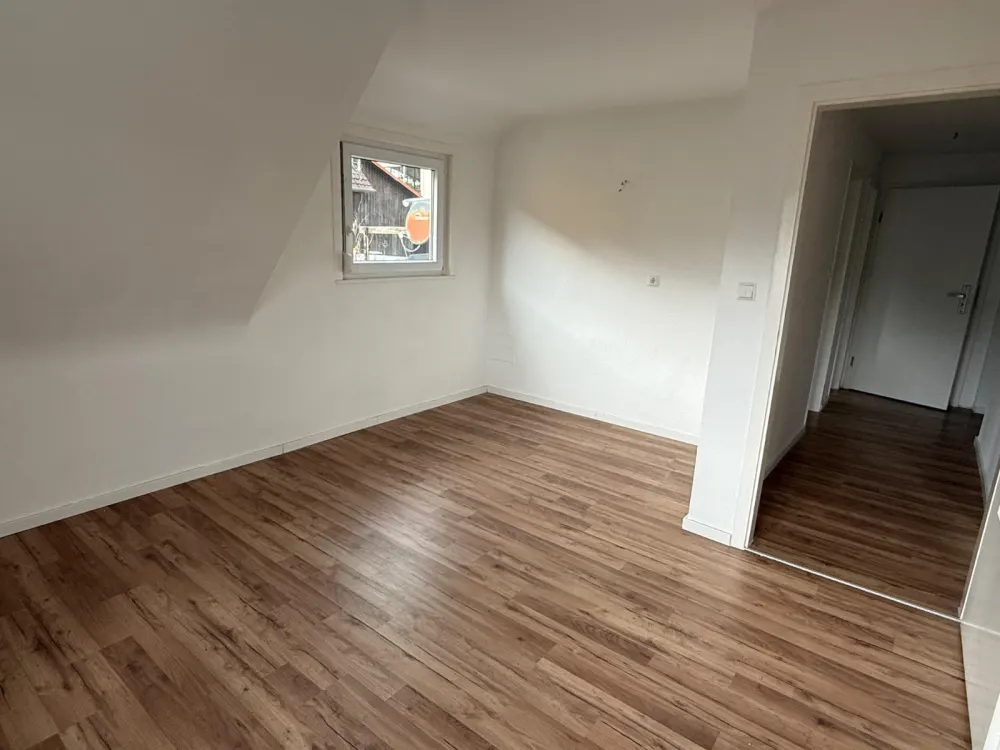 Tolle 5,5-Zimmer-Wohnung mit Dachterrasse und Garage (125qm)