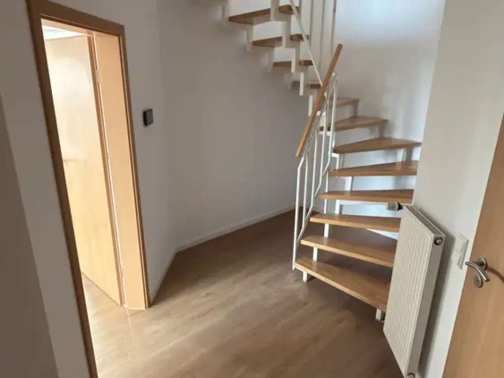 Home with Four Rooms and Plenty of Space in Lünen