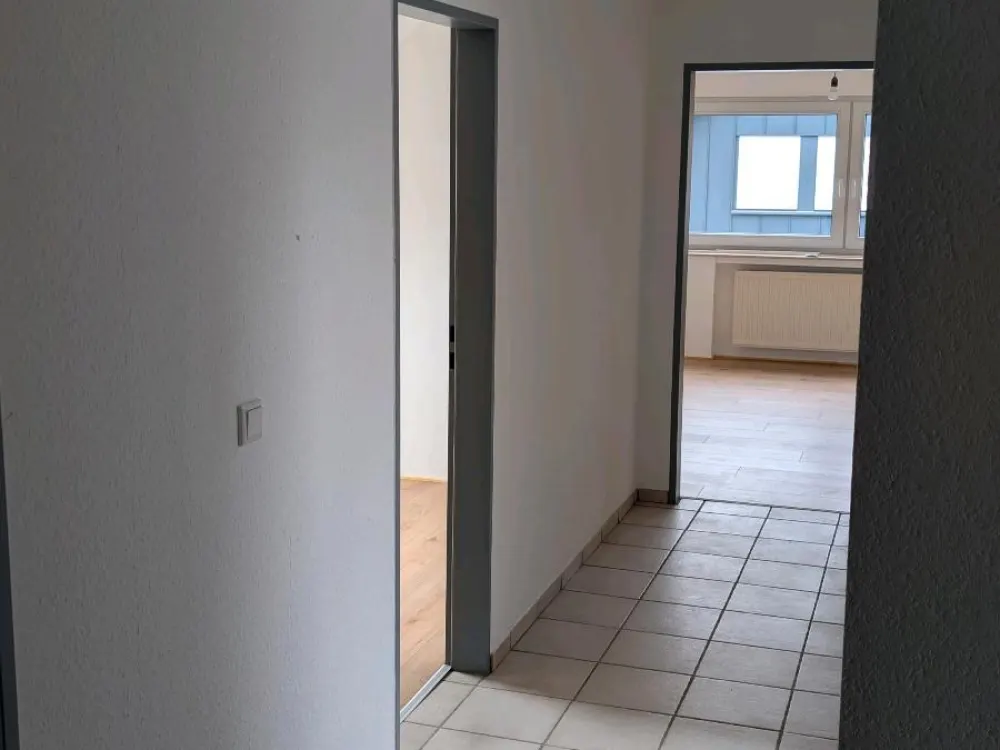 Quiet, Renovated 3-Room Apartment with Balcony Available Immediately