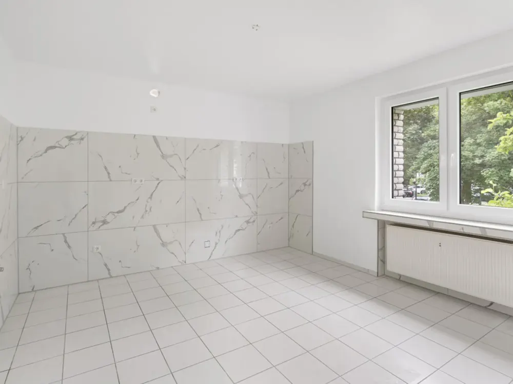Freshly Renovated & Immediately Available, 84 m² of Comfortable Living in a Quiet Location