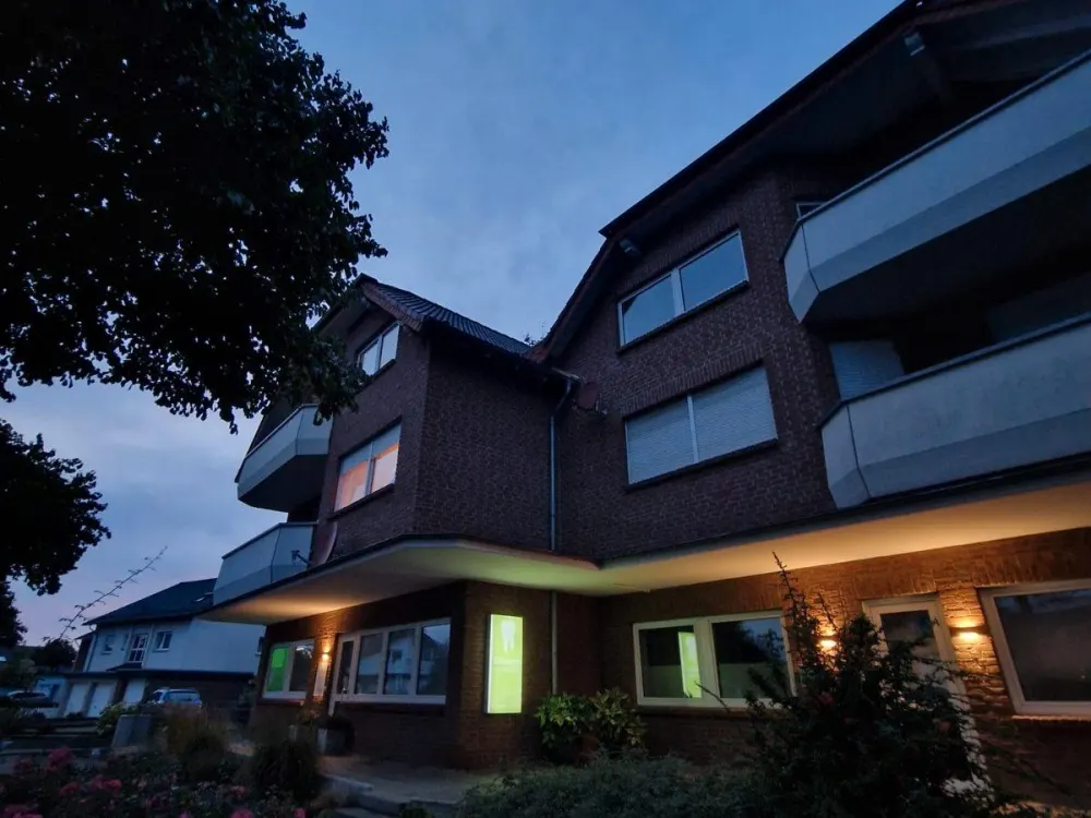 2-Room Apartment with South-Facing Balcony & Lake View in Paderborn-Sande