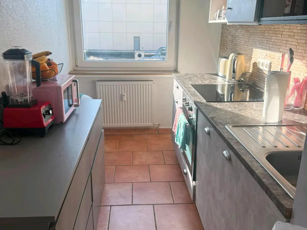 2.5-3 Room Apartment