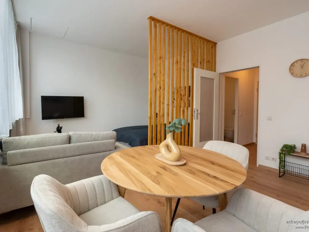 RIDA FLATS - Cologne-CITY! All in plus! AAA Location + DOM + HBF + Lift + WIFI + First occupancy + Renovated