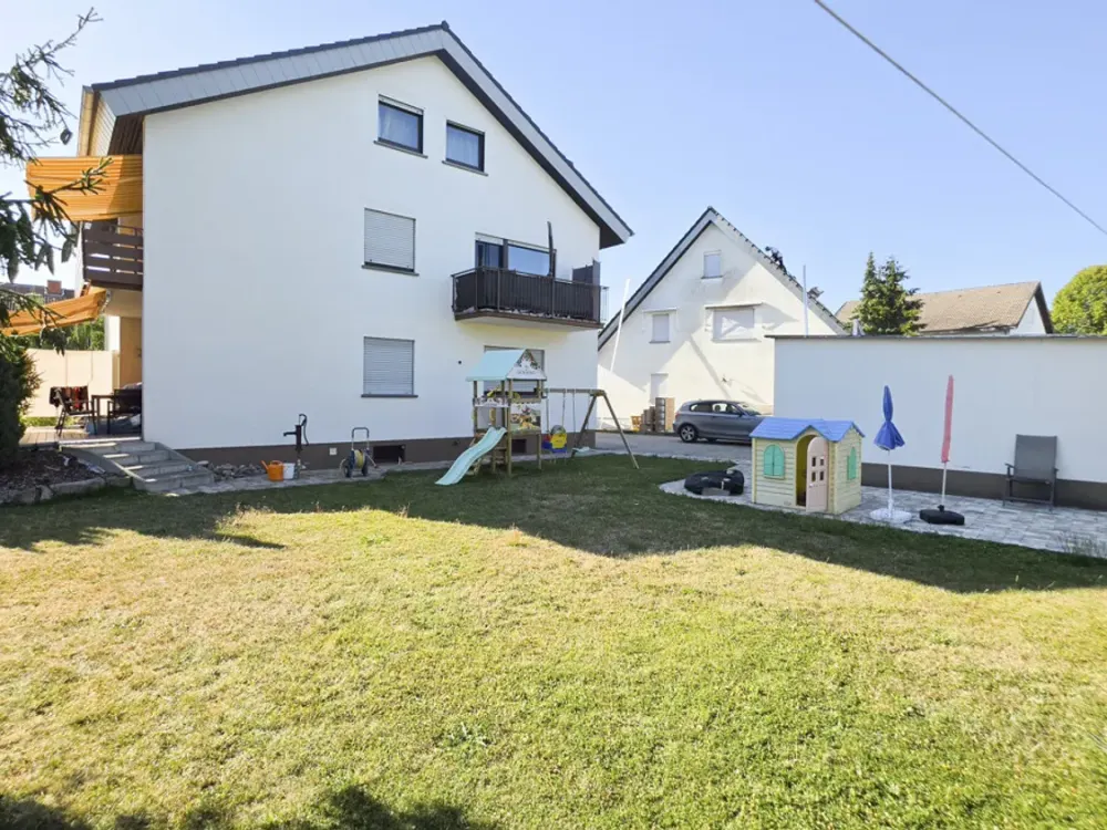 Space to Live: 4-Room Apartment with Garden and Terrace in Elchesheim-Illingen