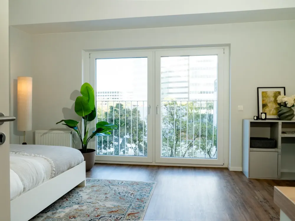Furnished Studio Apartment with Fitness, Wifi, Lounge & Rooftop Terrace