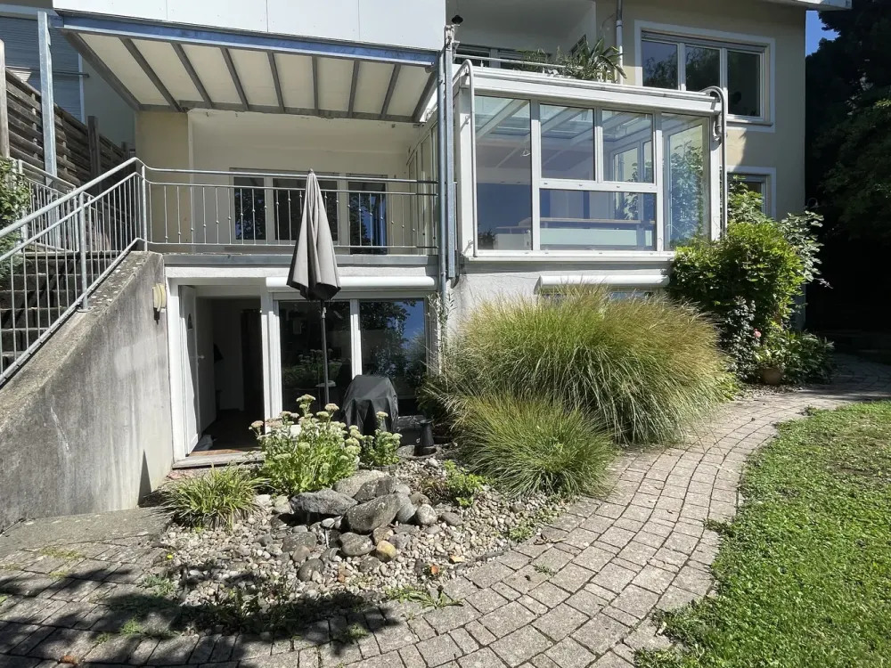 Schöne 4 Zimmer Wohnung mit Wintergarten in Markdorf