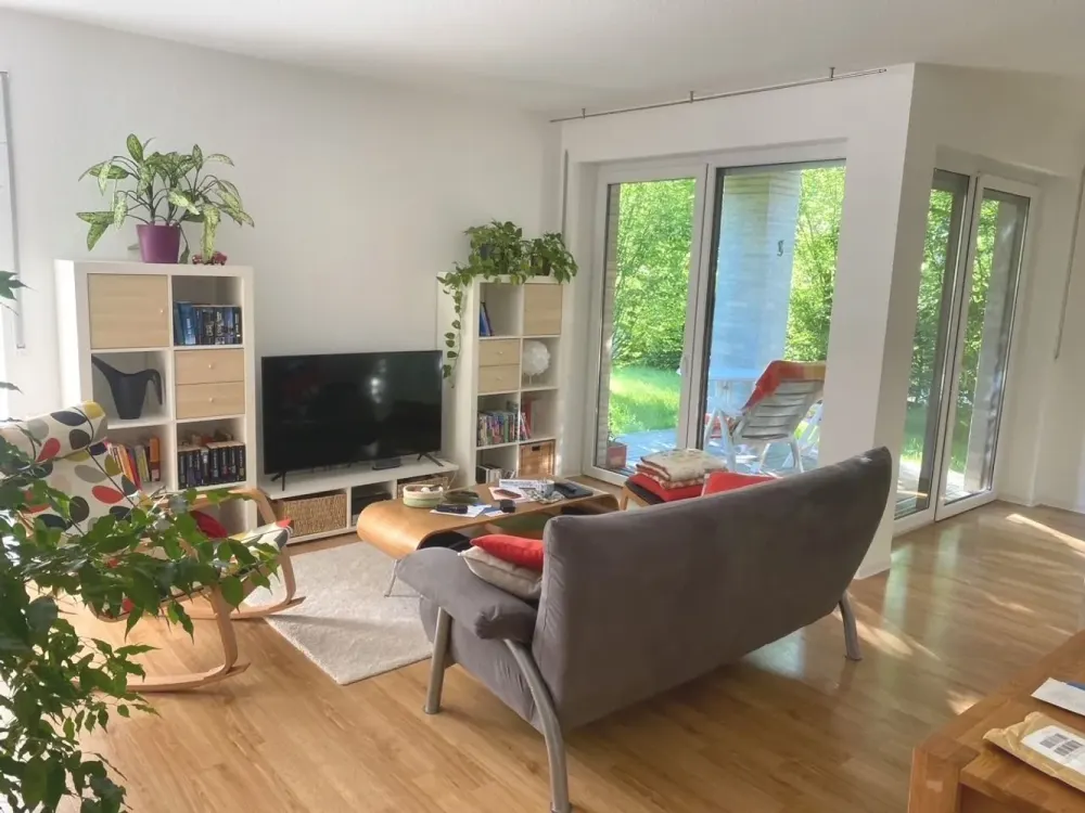 Schöne 3-Zimmer-Wohnung mit EBK und Terrasse!