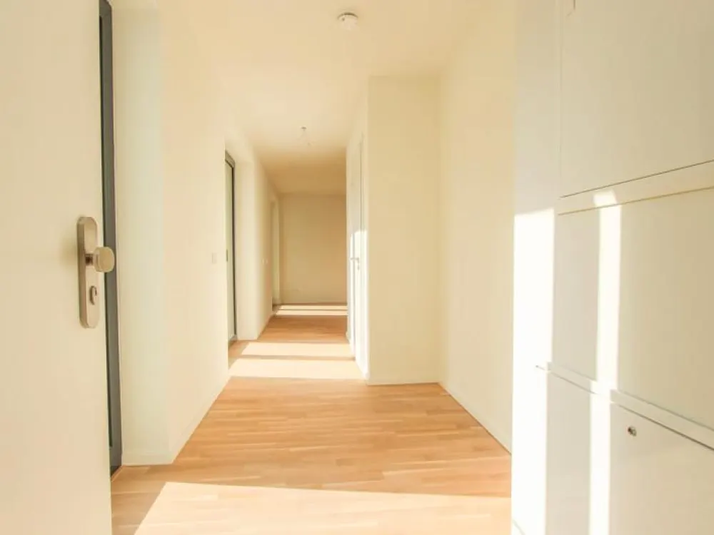 Living in Munich Freiham: 3-Room Apartment with Balcony