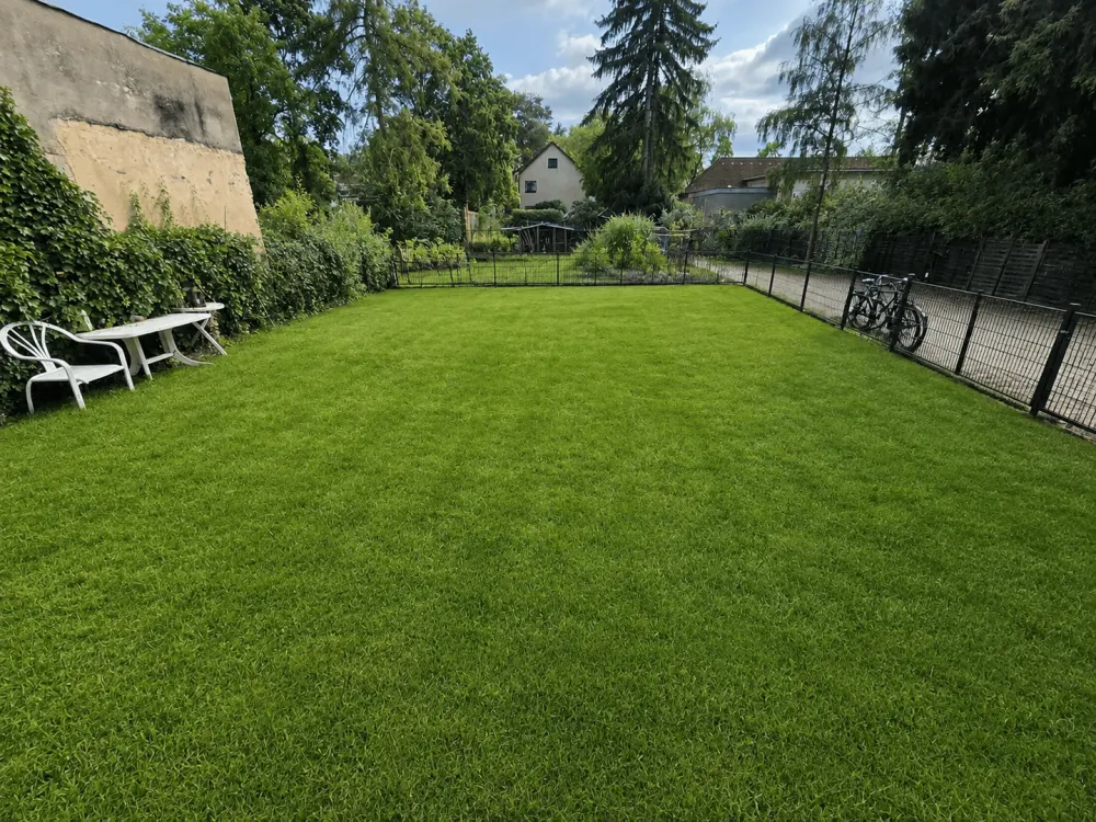 4 rooms with balcony and 130 sqm garden