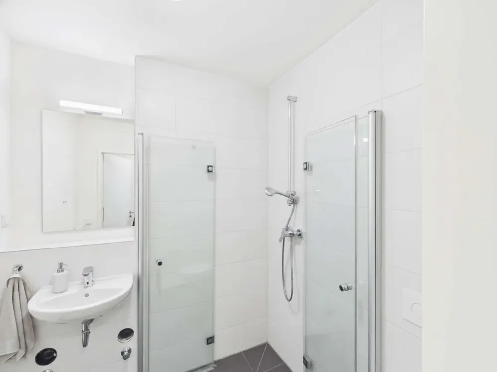 Stylish Furnished All-Inclusive Apartment in Leverkusen | Classic Studio