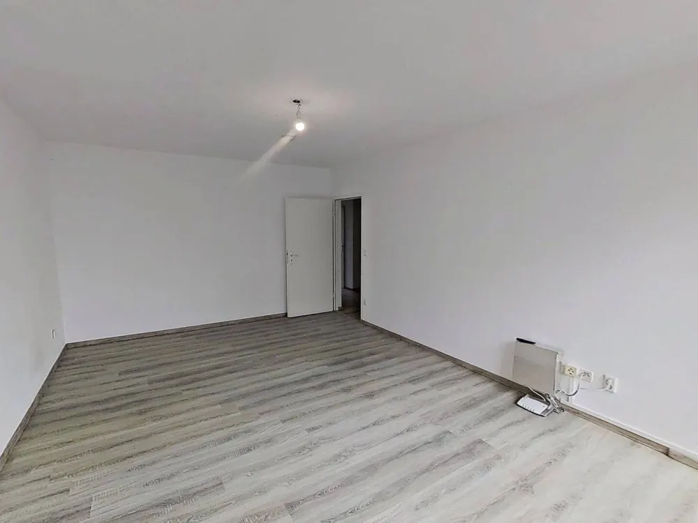 Geräumiges WG-Zimmer mit viel Lichteinfall und eigenem BALKON in Münster-Kinderhaus