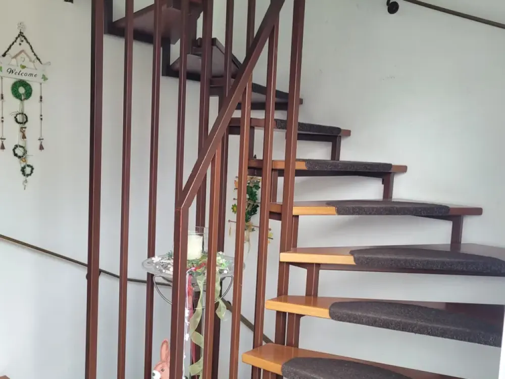 Renovated 2-Room Apartment in a Two-Family House