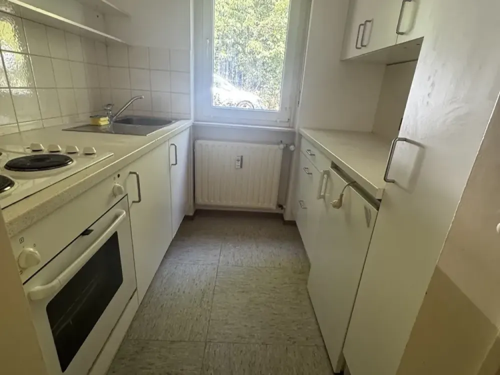Quiet 2-Room Apartment with Balcony on the Ground Floor