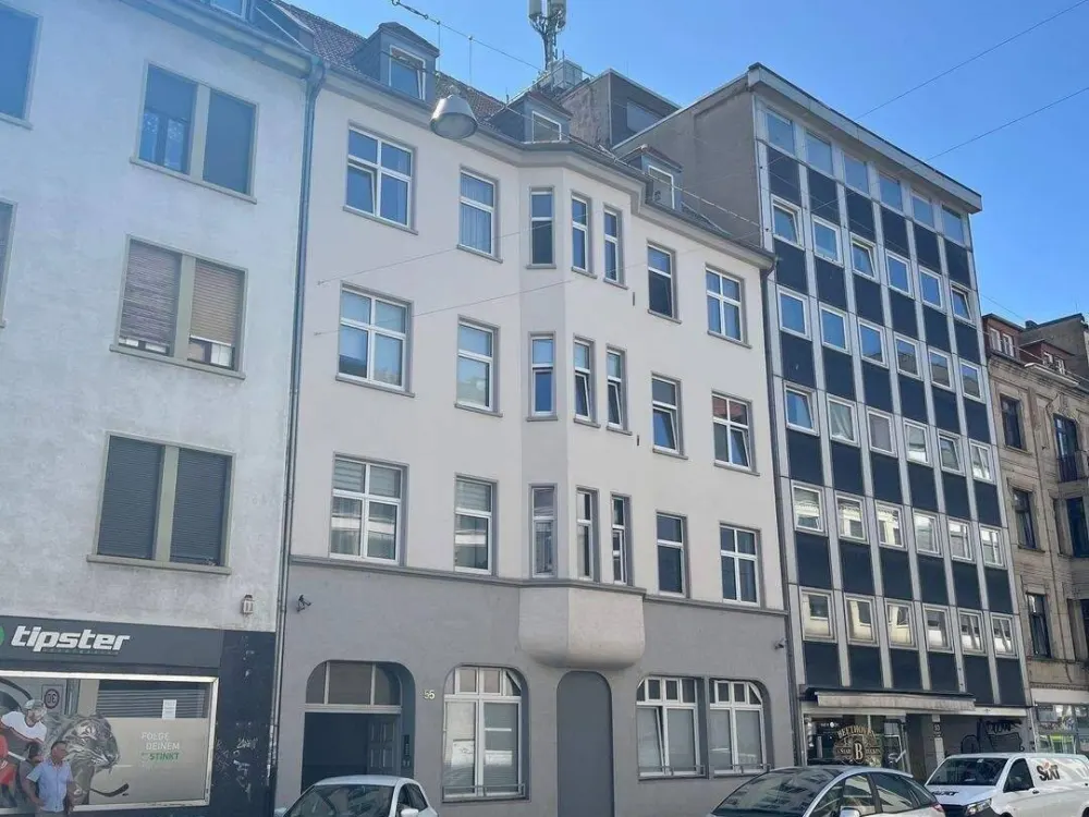 Helle 2-Zimmer-Wohnung mit Parkett, hohen Decken und Kellerraum in der Saarbrücker Innenstadt!