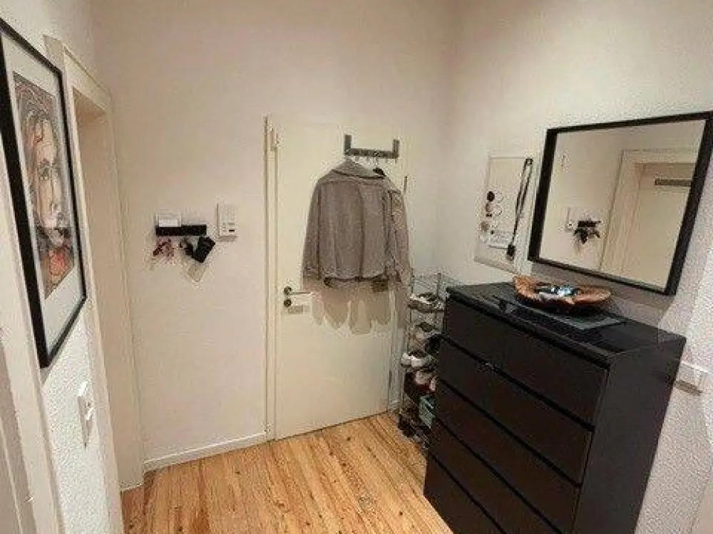 Helle 2-Zimmer-Wohnung mit Parkett, hohen Decken und Kellerraum in der Saarbrücker Innenstadt!