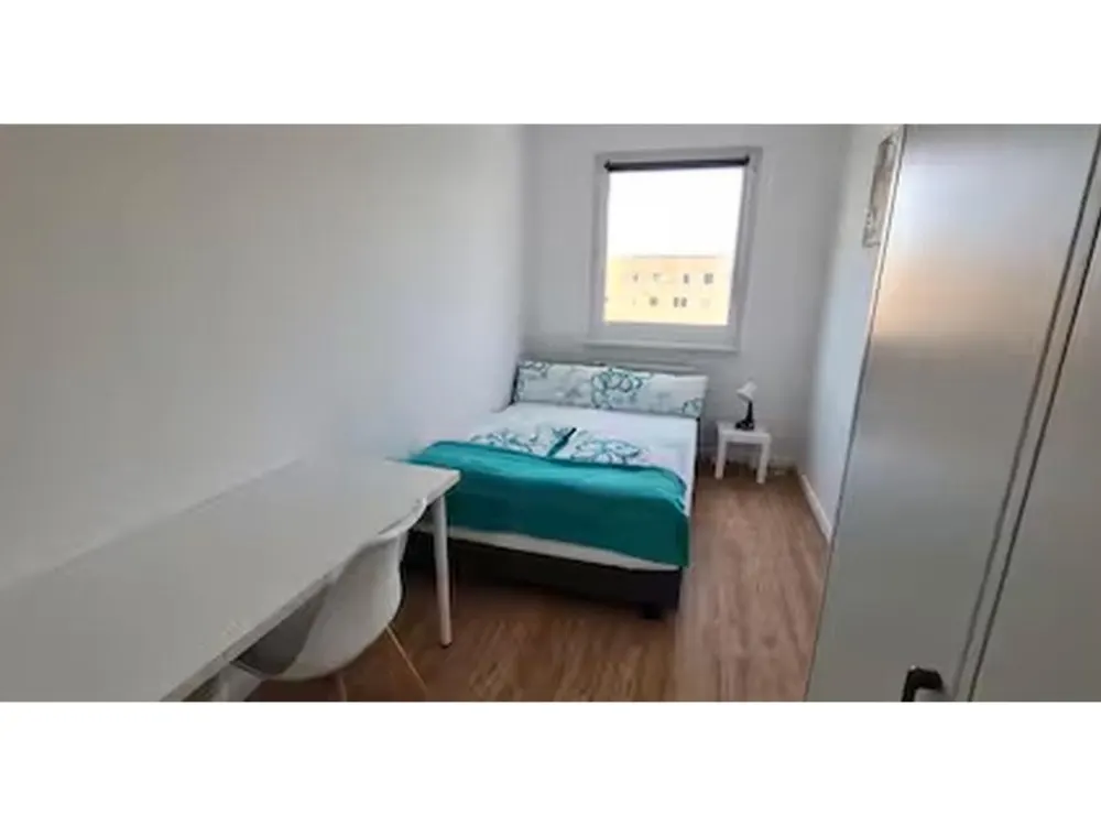 Furnished 2-Room Apartment in Leipzig, Fully Equipped & g