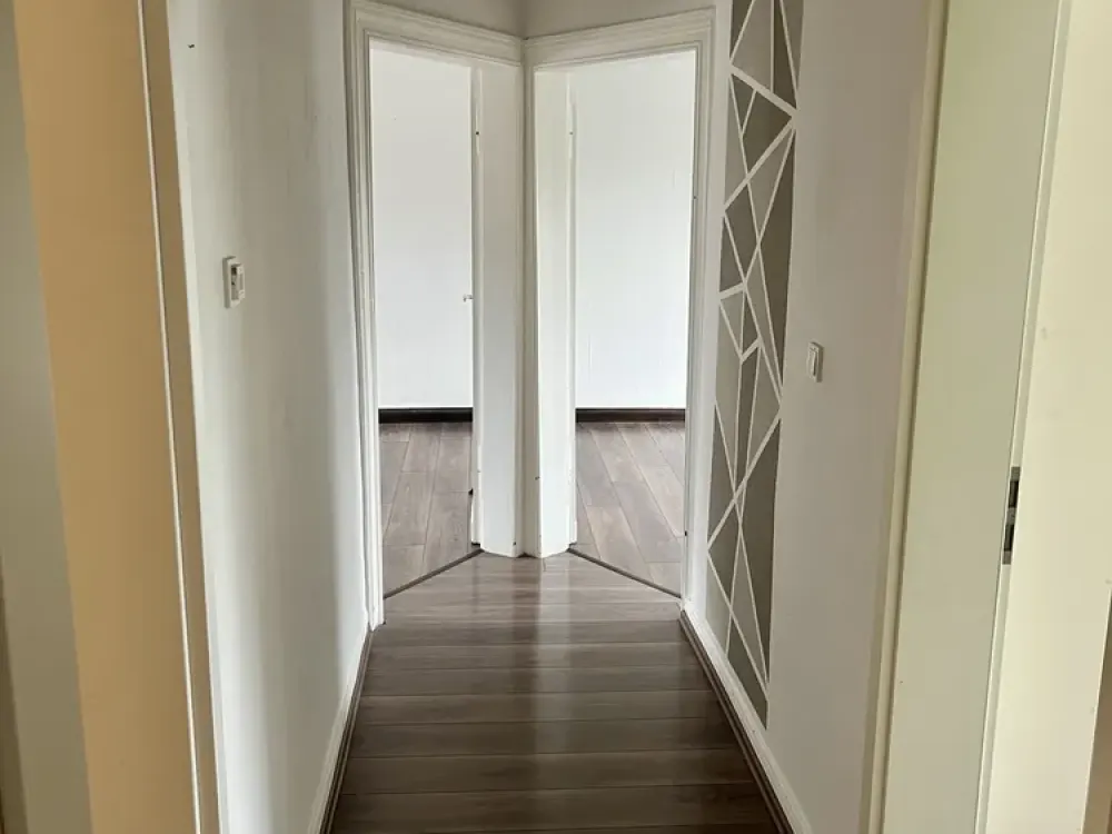 Two Rooms in Unna: Practically Designed Apartment