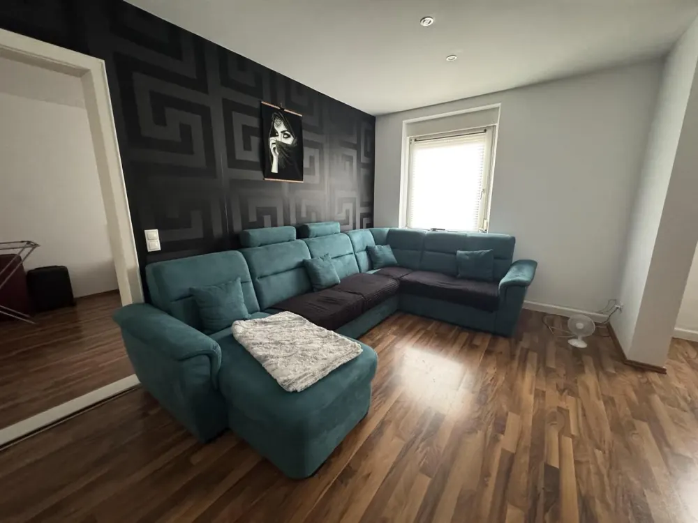 Renovated and Possibly Furnished 2-Room Apartment