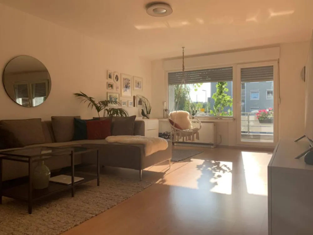 Beautiful 2.5 Room Apartment 68sqm in the Heart of Do-Hörde Near Phoenix-See