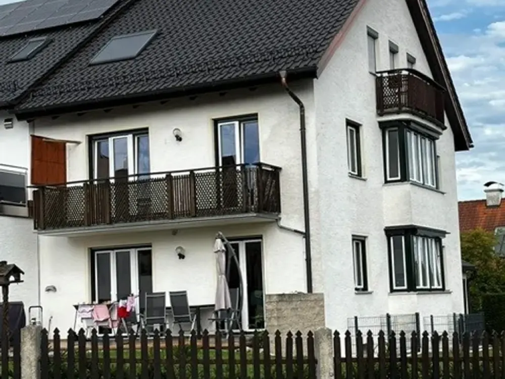 Helle 2-Zimmerwohnung im Obergeschoss an Nichtraucher