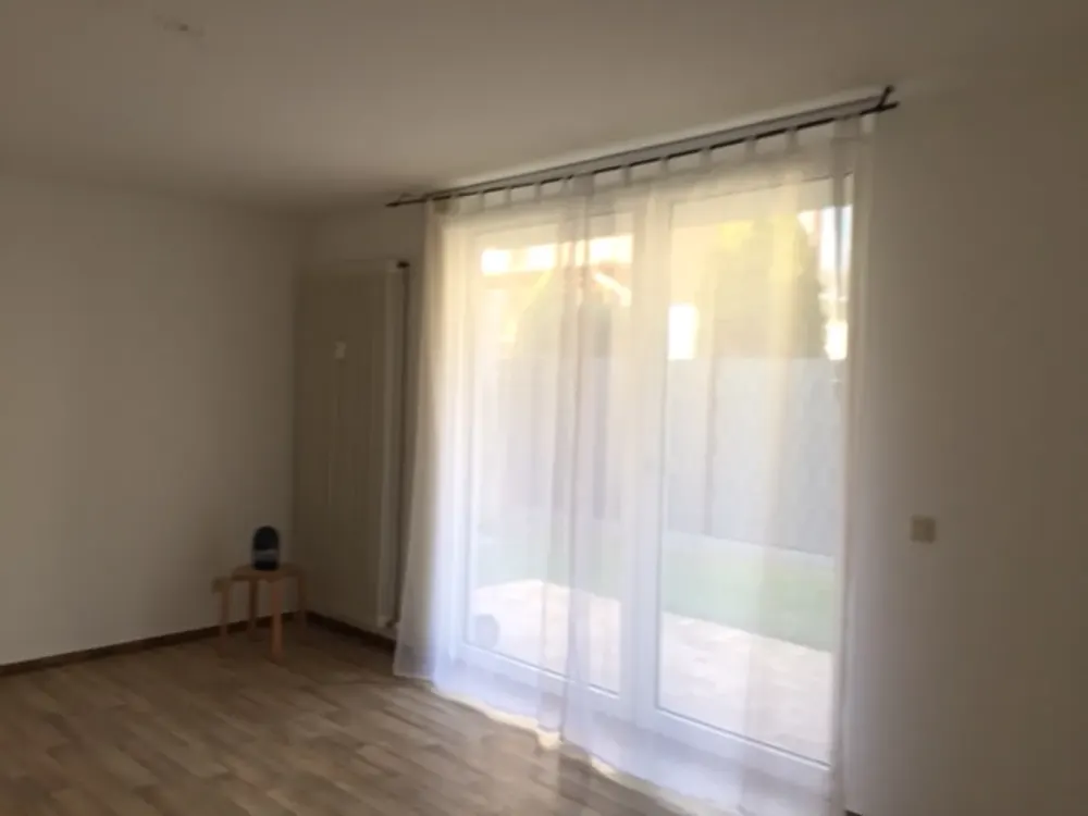 Apartment, Ground Floor, Separate Entrance for Rent from 1.12.26