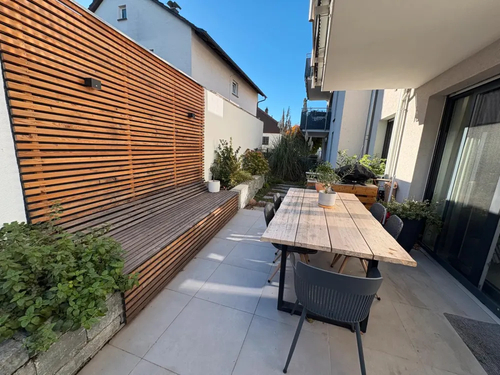 3.5-Room Maisonette Apartment with Garden and Balcony